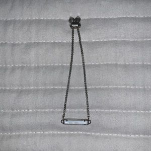 Kendra Scott bracelet